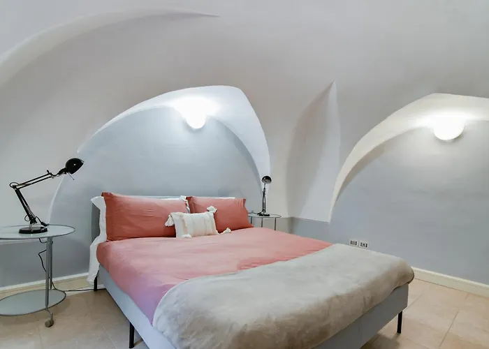 Cavour - Selection 레체